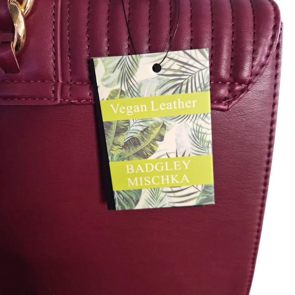 NWT Badgley Mischka Elegant Wine Colored Quilted Crossbody Handbag. - Picture 11 of 12
